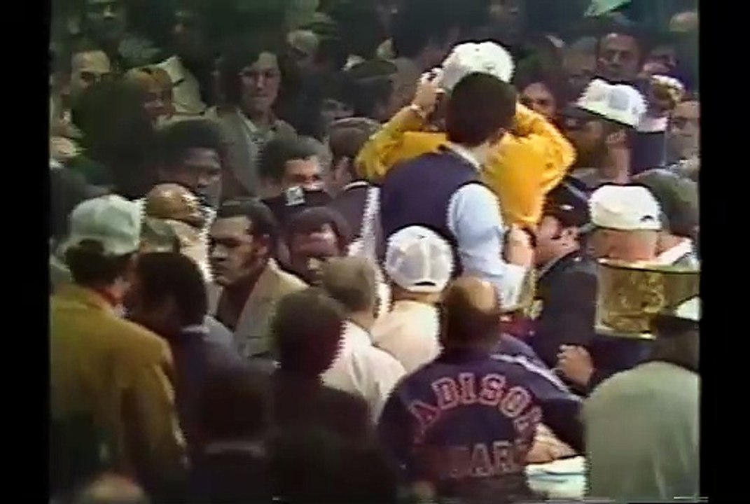 Muhammad Ali Vs Joe Frazier 2 - boxing - NABF heavyweight title