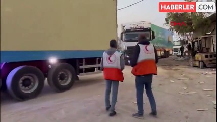 Filistin Kızılayı'ndan 80 kamyon yardım malzemesi teslim alındı
