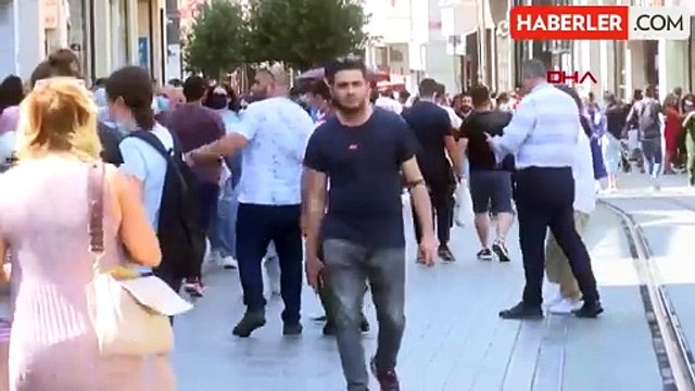 İstanbul anketinde çarpıcı sonuç! İmamoğlu en yakın rakibi Fahrettin Koca'ya 12 puan fark attı