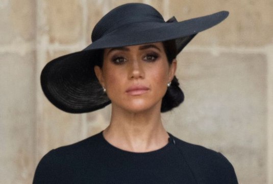 Meghan Markle : « elle pensait se balader en carrosse doré » en épousant le prince Harry… Une amie de la reine la reine Elizabeth II n’est pas tendre à son égard