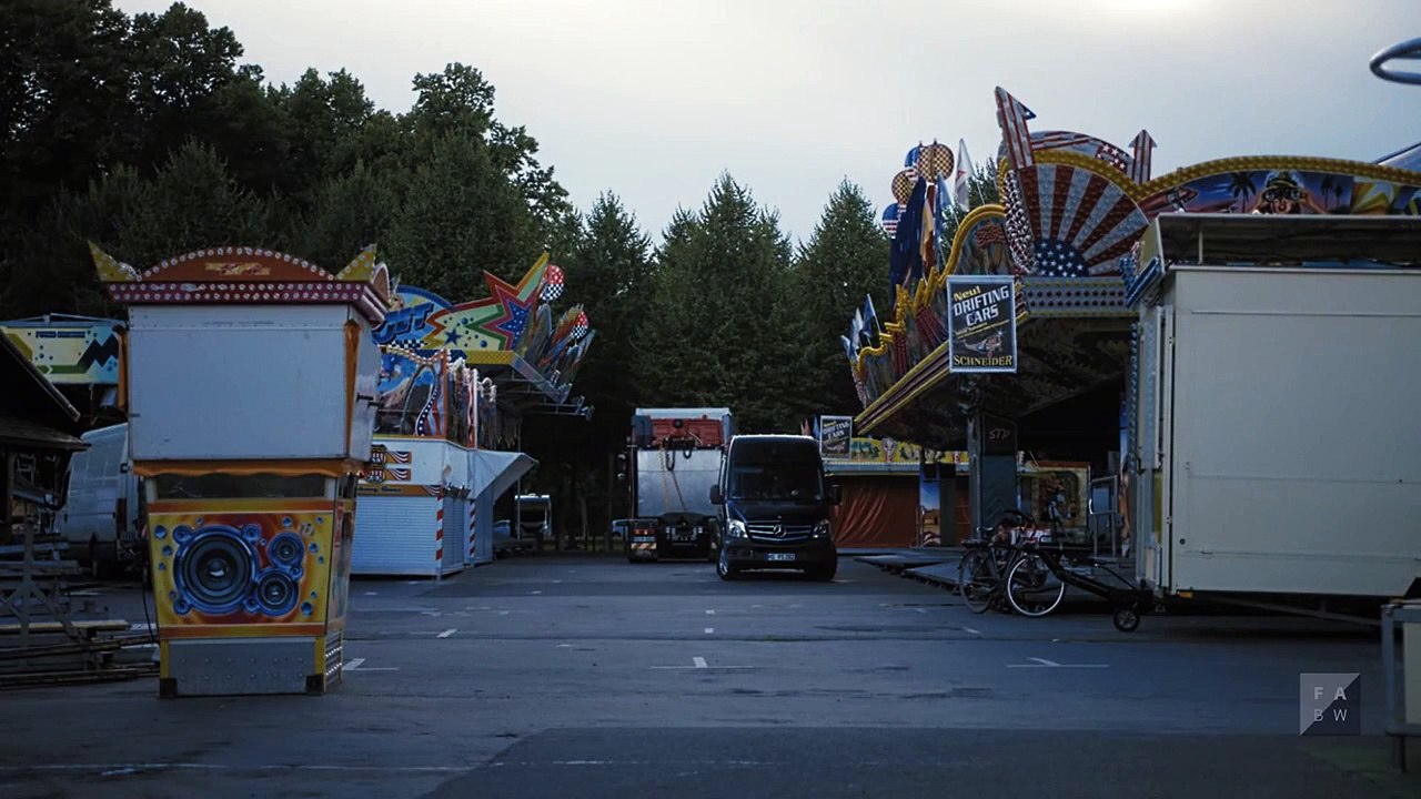 Fliegende Bauten Trailer DF