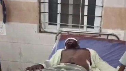 కృష్ణా జిల్లా: భగ్గుమన్న పాత కక్షలు... కత్తులతో దాడి