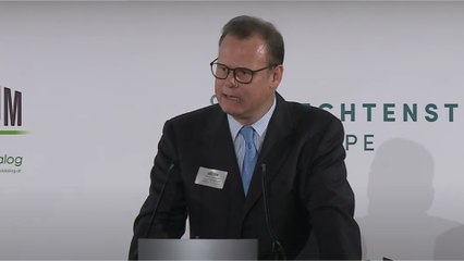 VOICI - Constantin de Liechtenstein : le prince est mort subitement à l'âge de 51 ans