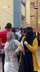 أفراح وأغاني خارج لجان الانتخابات بمدينة نصر