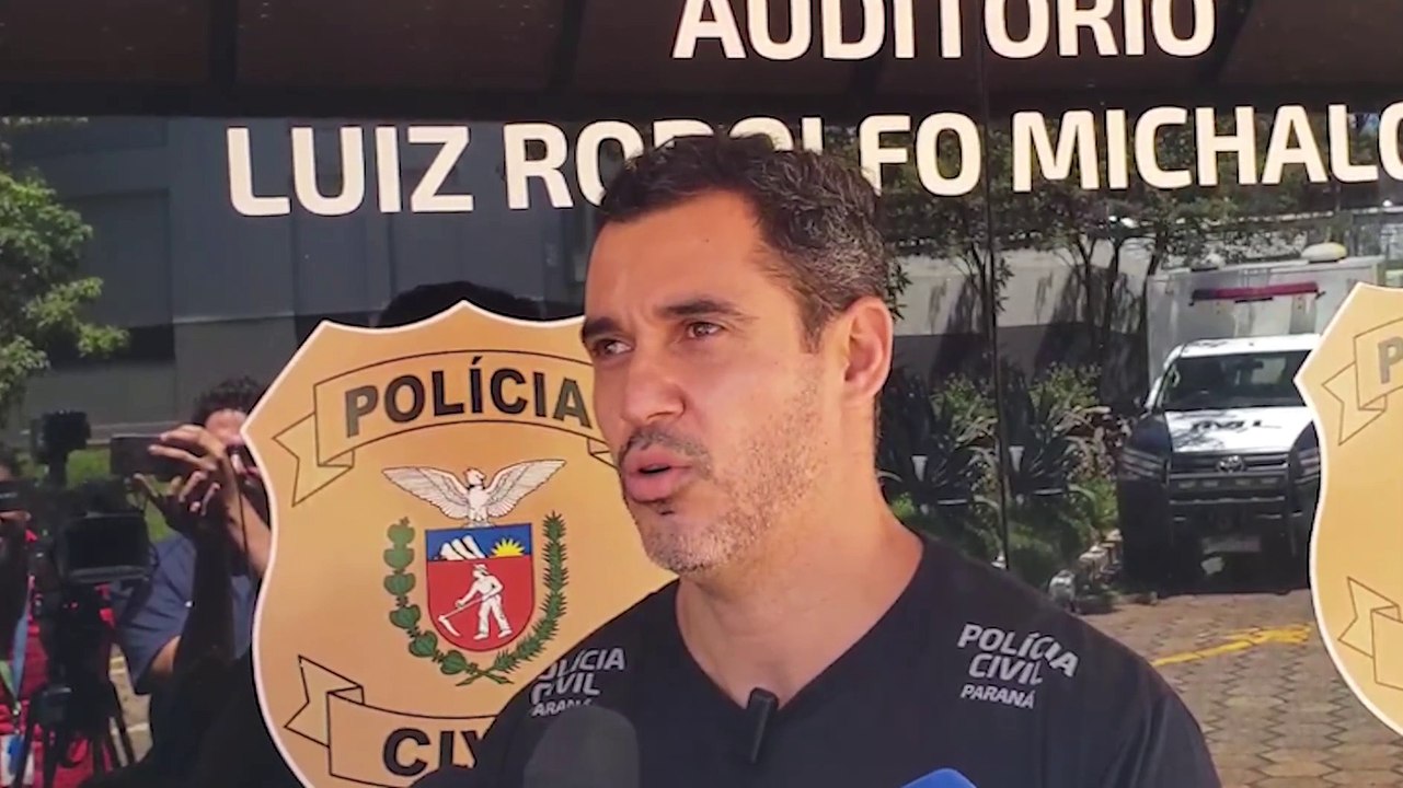 Homem que morreu na Rua São Roque foi pego desprevenido e crime tem características de execução