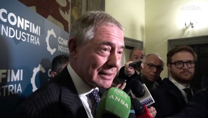 Ilva, Urso: "C'e' un piano siderurgico, azionisti facciano la loro parte"