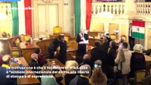 Julian Assange cittadino onorario di Reggio Emilia, la cerimonia