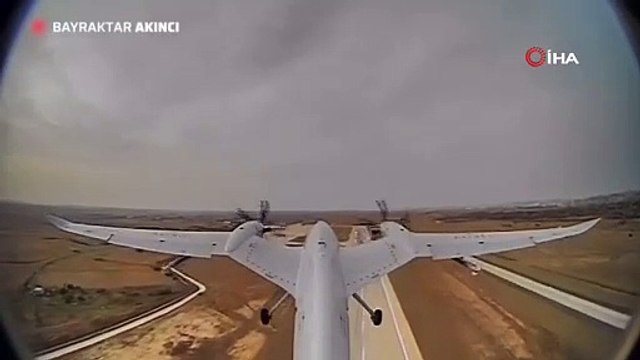 Bayraktar Akıncı'dan süpersonik füze atış testi