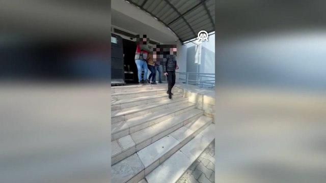 Kız öğrencileri rahatsız eden şüpheli, özel ekip tarafından İstanbul'da yakalandı