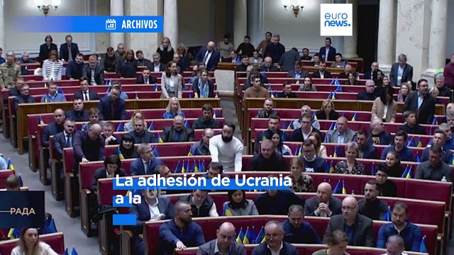 Zelenski espera votos cruciales del Parlamento en preparación para las negociaciones con la UE