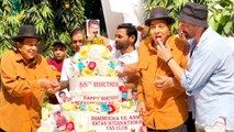 अभिनेता Dharmendra ने फैन्स के साथ मनाया अपना 88वां जन्मदिन