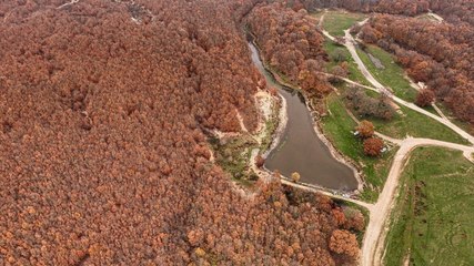 İkiz Göller'de renk cümbüşü yaşanıyor