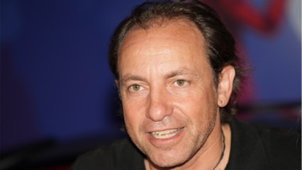 GALA VIDEO - Philippe Candeloro sans tabou sur son physique “affaibli” à 51 ans : “J’ai été opéré des deux hanches”