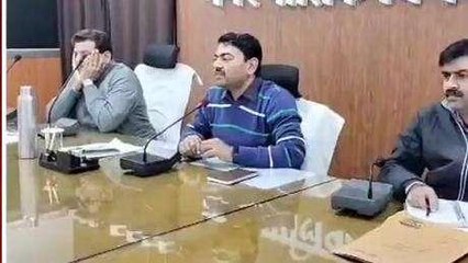 छिंदवाड़ा: आचार संहिता के बाद कमिश्नर ने ली पहली साप्ताहिक समीक्षा बैठक