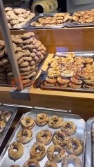 Ünlü zincir marketin ürünlerinin üzerinde fare görüldü