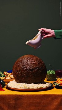 Le géant suédois de l’ameublement Ikea lance une boulette de viande géante de 4,5 kg pour les fêtes de Noël - Regardez