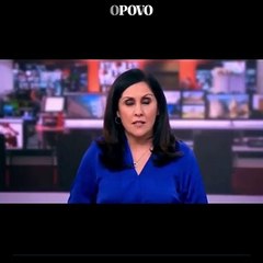 Jornalista se desculpa após mostrar dedo do meio durante entrada de telejornal