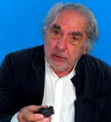 Alain chasse les météorites depuis 40 ans