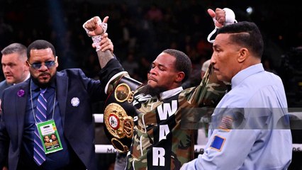 Lamont Roach GDD a Hector Luis Garcia. Nuevo campeon 130 lbs AMB.