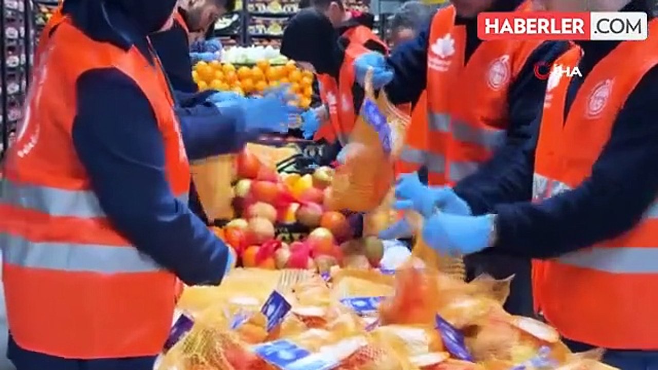 Sultanbeyli'de Kapalı Pazar Alanı Hizmete Açıldı