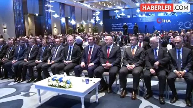 Cumhurbaşkanı Yardımcısı Cevdet Yılmaz: BES ve OKS Fon Büyüklüğü 722 Milyar Liraya Ulaştı