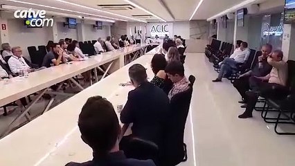 Projeto do Mercado Municipal de Cascavel é apresentado em reunião