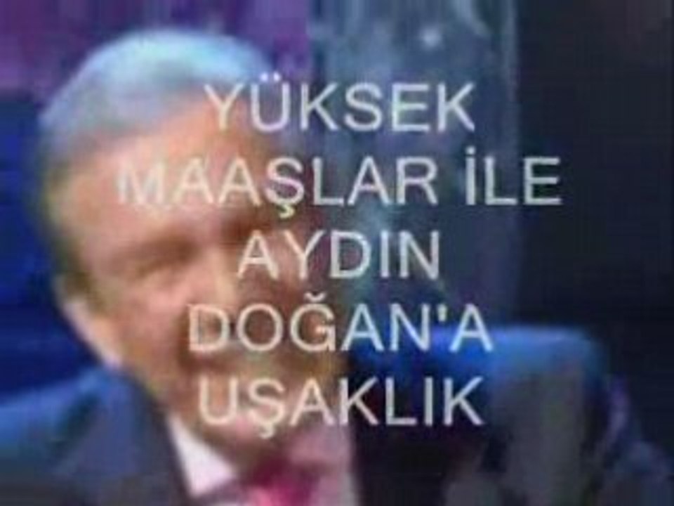Uğur Dündar Kimdir?