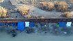 Migrantes malviven en campamentos en el desierto: “nueva normalidad