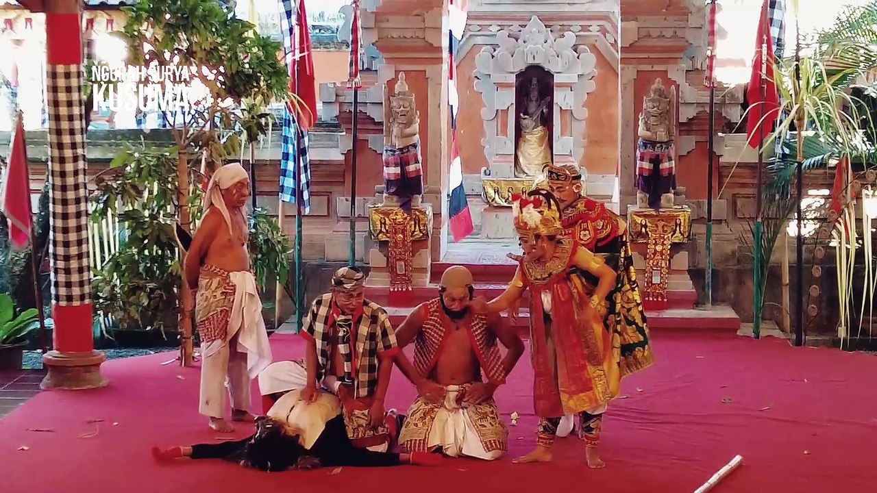 Salah Satu Adegan Menarik Dalam Seni Drama Tari Barong Bali
