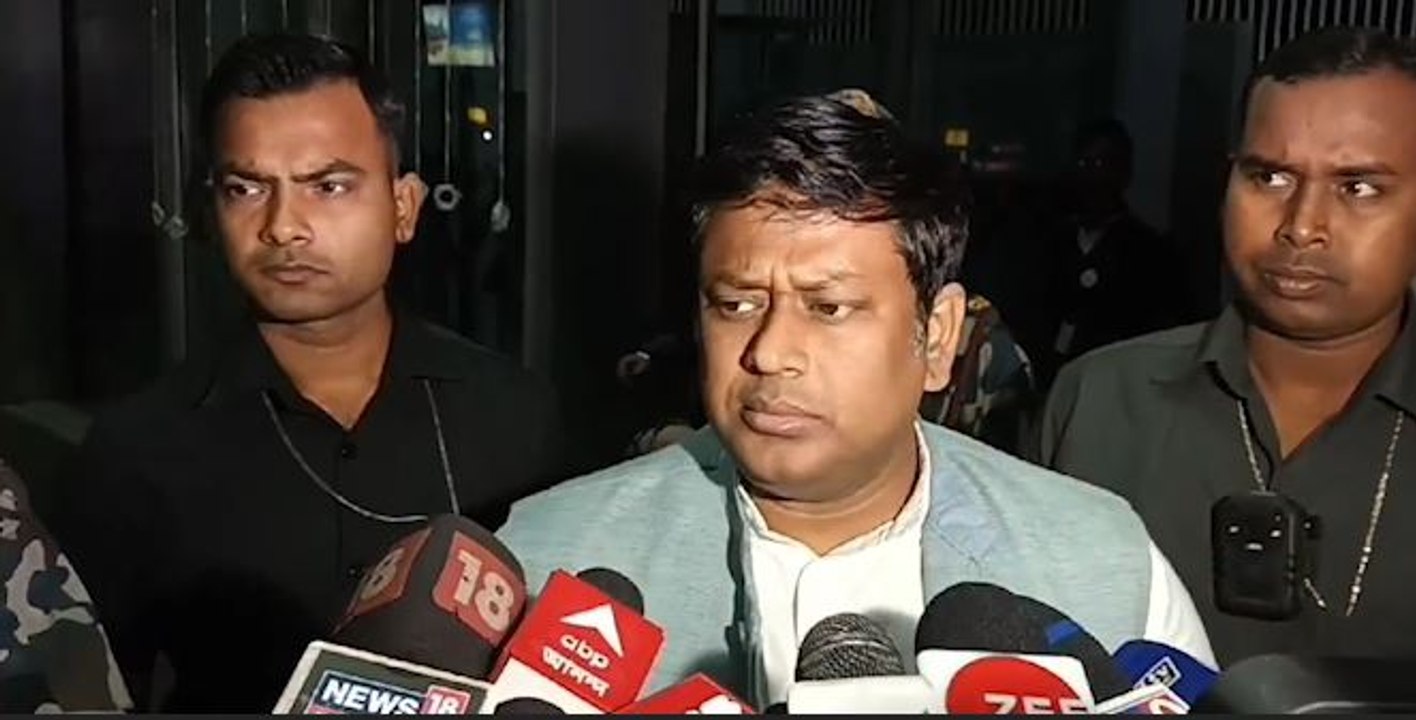 ‘ভাগাড় ভালোবাসেন মুখ্যমন্ত্রী’! মহুয়া প্রসঙ্গে কেন এ কথা বললেন সুকান্ত মজুমদার?