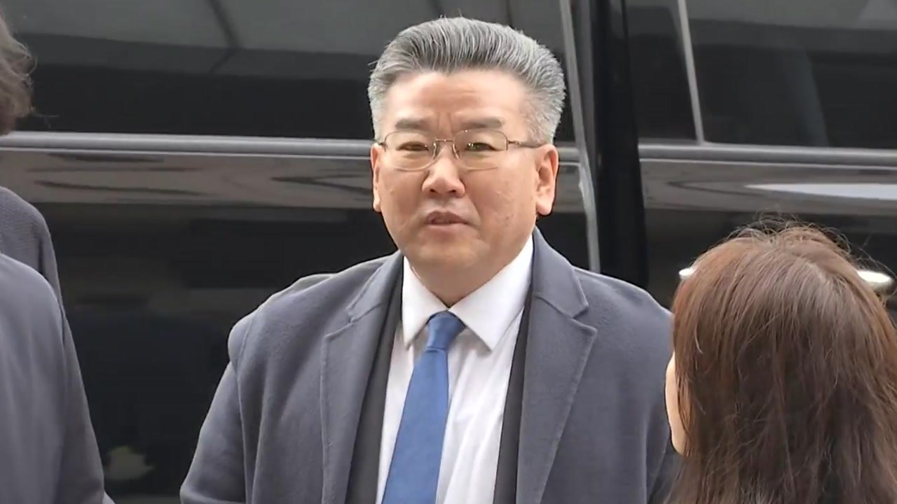 공수처, '표적 감사 의혹' 유병호 첫 소환..."출석 시간 끌기 아냐" / YTN