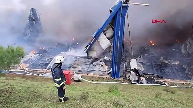 Kocaeli'de lojistik deposunda yangın