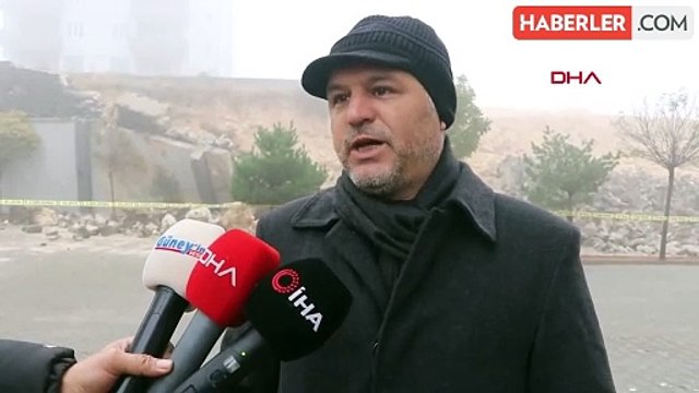 Gaziantep'te sağanak sonucu istinat duvarı çöktü, araçlar zarar gördü