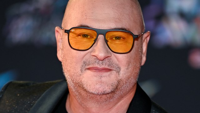 Des révélations choquantes : de nouveaux témoignages accablent Cauet