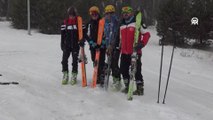 Cıbıltepe Kayak Merkezi'nde dağ kayakçıları sezonu açtı
