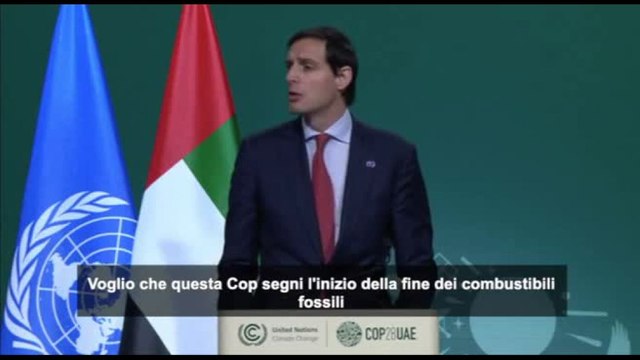 Commissario Ue: Cop28 segni l'inizio della fine combustibili fossili