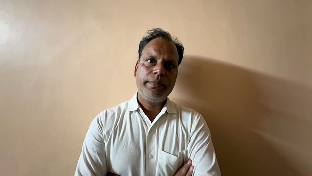 घर की दहलीज पर बंदूक की नोंक पर व्यापारी की पत्...