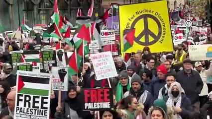 Londra'da onbinlerce kişi Gazze'de ateşkes için sokaklarda