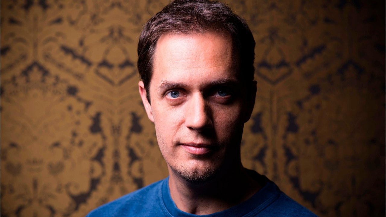 GALA VIDEO - Grand Corps Malade : pourquoi a-t-il si peur de voir ses enfants grandir ? Confidences…