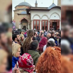 Yabancı turistlerden 'Allah' zikri