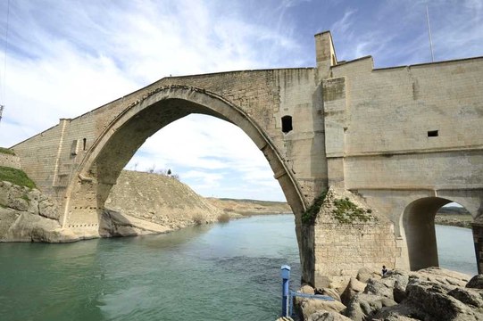 جسر مالابادي Malabadi Köprüsü ديار بكر - تركيا
