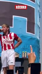 Logan Paul es chivahermano y hace estallar las redes sociales