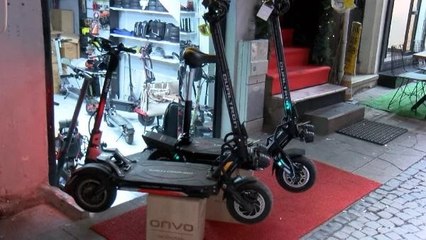 OTOMOBİLLERİ GEÇEN 'BİREYSEL' SKUTERLER SINIR TANIMIYOR