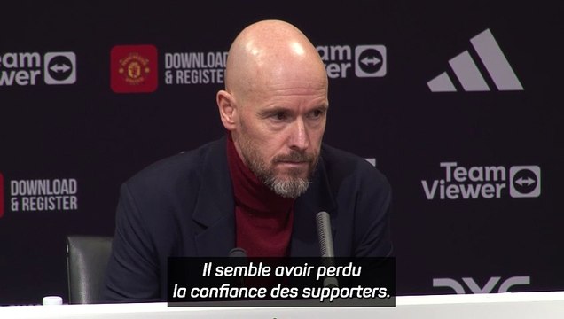 Ten Hag prend la défense de Martial après l'humiliation contre Bournemouth