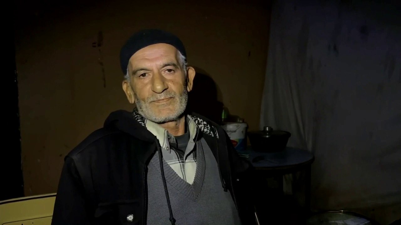 "نزحنا 4 مرات".. مسن فلسطيني يروي مأساته في ظل انقطاع كل مقومات الحياة والظروف الجوية القاسية  #العربية