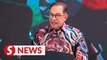 Don't get distracted by provocateurs, Anwar tells youths