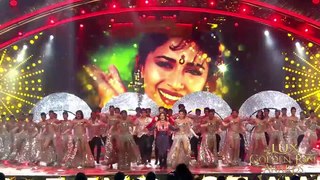 Madhuri Dixit Dance Performance
