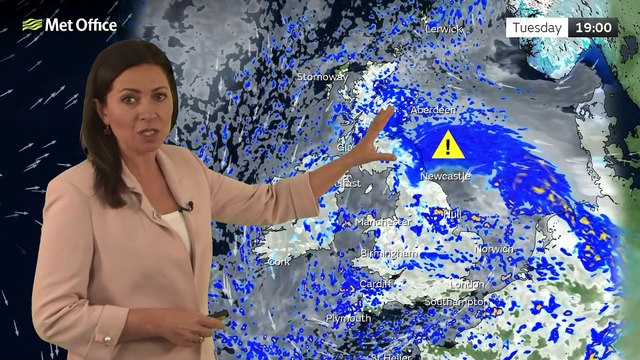 Met Office Evening Weather Forecast 12/12/23 - Rain lingering towards the east