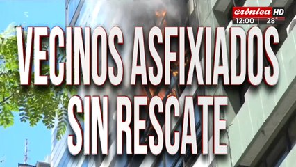 Impresionante incendio en el edificio lindante a la Secretaría de Trabajo: hay personas atrapadas