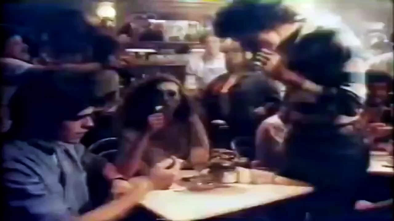 Pastilha Halls 1983